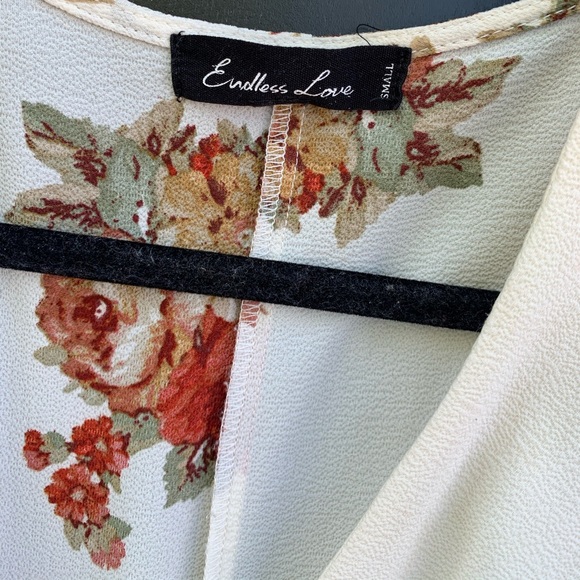 High-Low Floral Romper - Picture 3 of 6